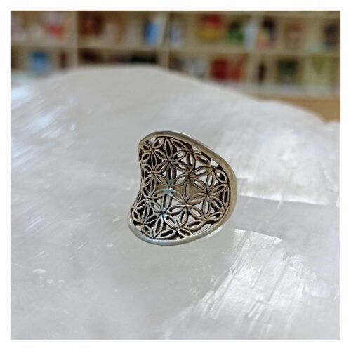 Joya, Anillo Flor de la Vida curvo - Imagen 2